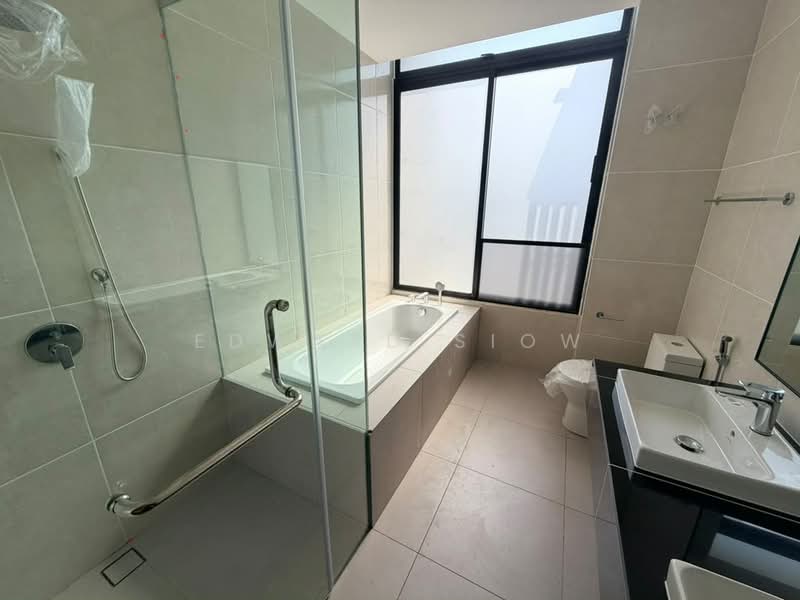 Rumah Teres 2 Tingkat untuk Disewa di Puteri Harbour (Iskandar Puteri (Nusajaya)) - Edward Siow - Bathroom - PropertyGuru.com.my