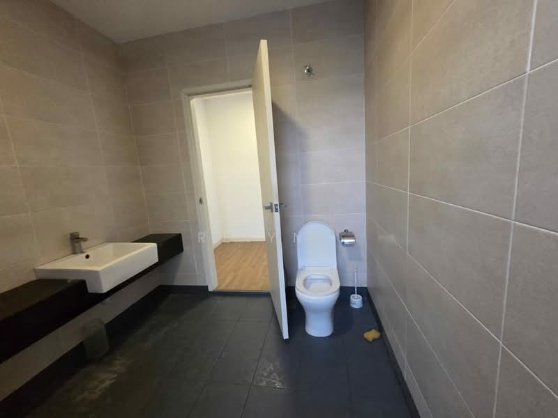 Terraced House for Rent in Shah Alam (Selangor) - Reiyn . - Bathroom - PropertyGuru.com.my