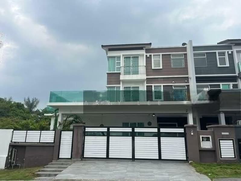 Semi-Detached House for Sale in Cheras (Selangor) - Harry Lee - Exterior - PropertyGuru.com.my