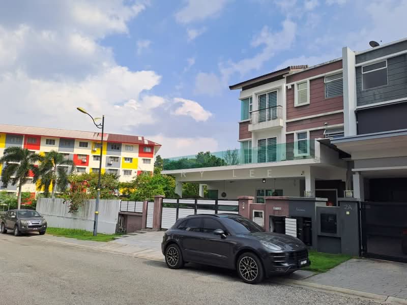 Semi-Detached House for Sale in Cheras (Selangor) - Harry Lee - Exterior - PropertyGuru.com.my