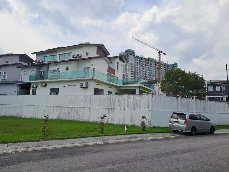 Semi-Detached House for Sale in Cheras (Selangor) - Harry Lee - Exterior - PropertyGuru.com.my