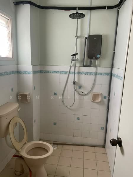 Rumah Teres 2 Tingkat untuk Dijual di Saujana Impian (Kajang) - Soon Sheng Law - Bathroom - PropertyGuru.com.my