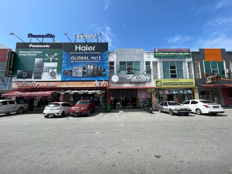 Kedai / Pejabat untuk Dijual di Jenjarom (Selangor) - NoraFizah Gapar - Exterior - PropertyGuru.com.my