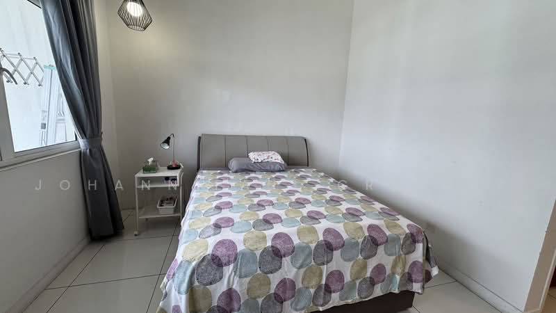 Service Residence for Sale at Skypod Residence - Johann Paul Gregory - Bedroom - PropertyGuru.com.my