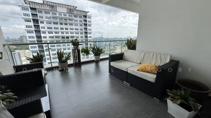 Service Residence for Sale at Skypod Residence - Johann Paul Gregory - PropertyGuru.com.my