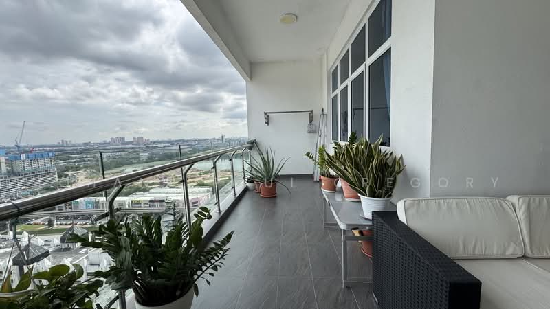 Service Residence for Sale at Skypod Residence - Johann Paul Gregory - PropertyGuru.com.my