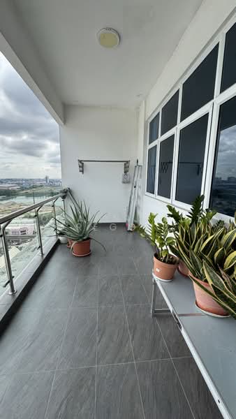 Service Residence for Sale at Skypod Residence - Johann Paul Gregory - PropertyGuru.com.my