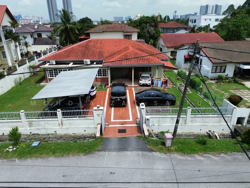 Bungalow for Sale in SS3 (Petaling Jaya) - Mohd Aizat Saiful Bahri - Exterior - PropertyGuru.com.my