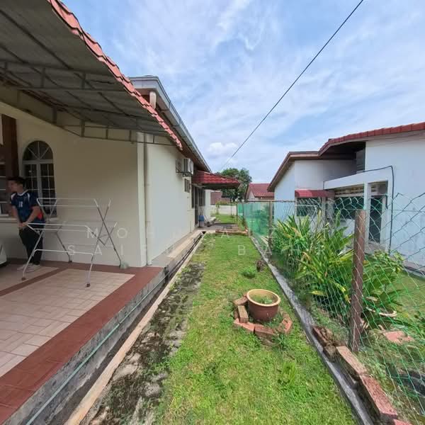 Bungalow for Sale in SS3 (Petaling Jaya) - Mohd Aizat Saiful Bahri - Exterior - PropertyGuru.com.my