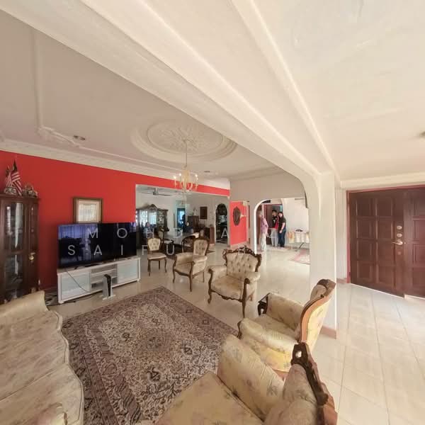 Bungalow for Sale in SS3 (Petaling Jaya) - Mohd Aizat Saiful Bahri - Living Room - PropertyGuru.com.my