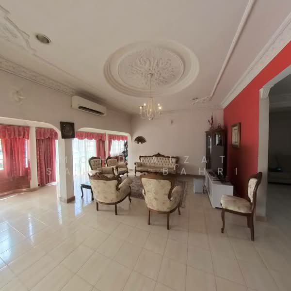 Bungalow for Sale in SS3 (Petaling Jaya) - Mohd Aizat Saiful Bahri - Living Room - PropertyGuru.com.my