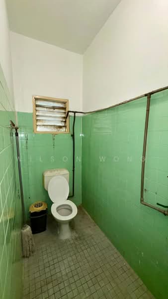 Rumah Teres 2-Tingkat untuk Dijual di Taman Kepong (Kepong) - Wilson Wong - Bathroom - PropertyGuru.com.my