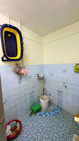 Rumah Teres 1 Tingkat untuk Dijual di Taman Kepong (Kepong) - Wilson Wong - Bathroom - PropertyGuru.com.my