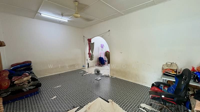 Rumah Teres 1 Tingkat untuk Dijual di Taman Kepong (Kepong) - Wilson Wong - Living Room - PropertyGuru.com.my