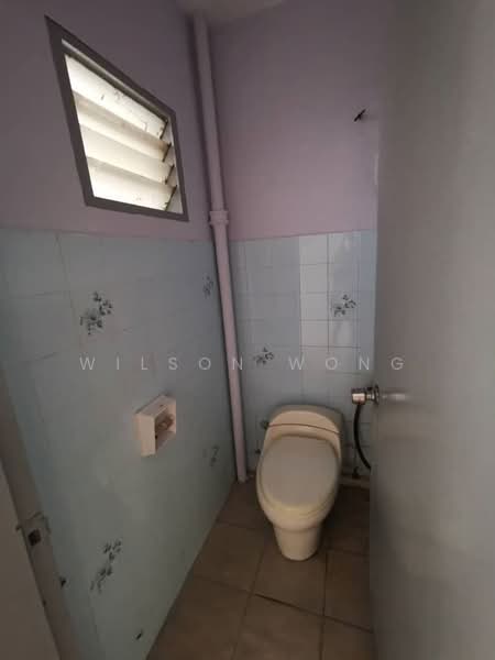 Rumah Teres 1 Tingkat untuk Dijual di Taman Kepong (Kepong) - Wilson Wong - Bathroom - PropertyGuru.com.my