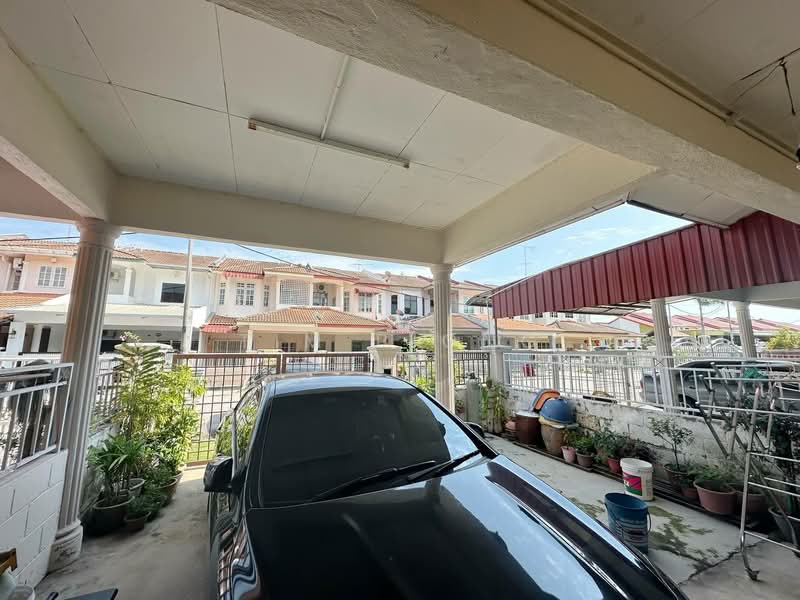 2-storey Terraced House for Sale in Taman Pandan Indah (Klebang) - Tim Piong - Exterior - PropertyGuru.com.my