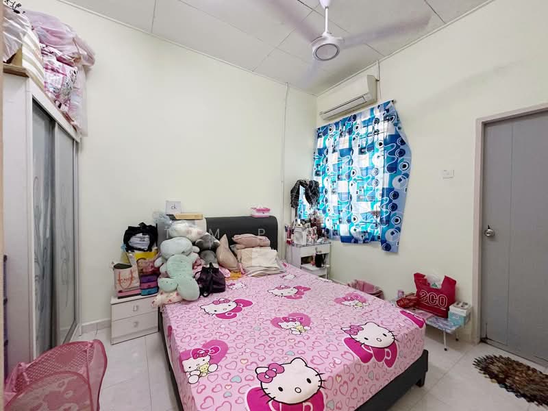 2-storey Terraced House for Sale in Taman Pandan Indah (Klebang) - Tim Piong - Bedroom - PropertyGuru.com.my