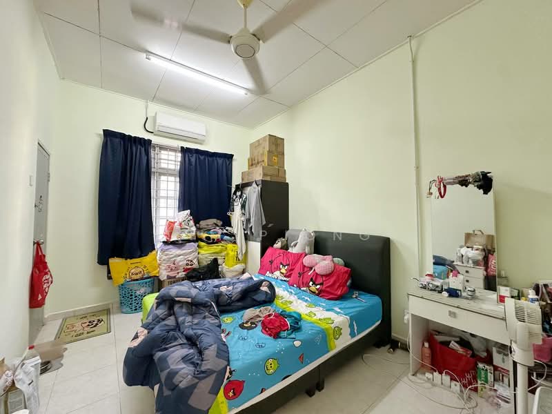 2-storey Terraced House for Sale in Taman Pandan Indah (Klebang) - Tim Piong - Bedroom - PropertyGuru.com.my