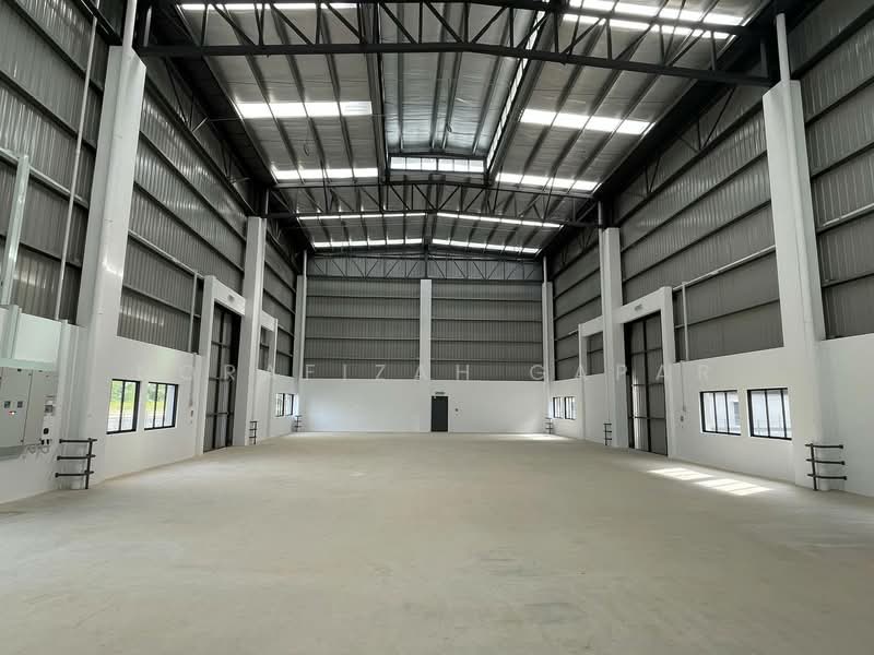 Semi-D Factory for Rent in Bukit Raja (Selangor) - NoraFizah Gapar - Interior - PropertyGuru.com.my