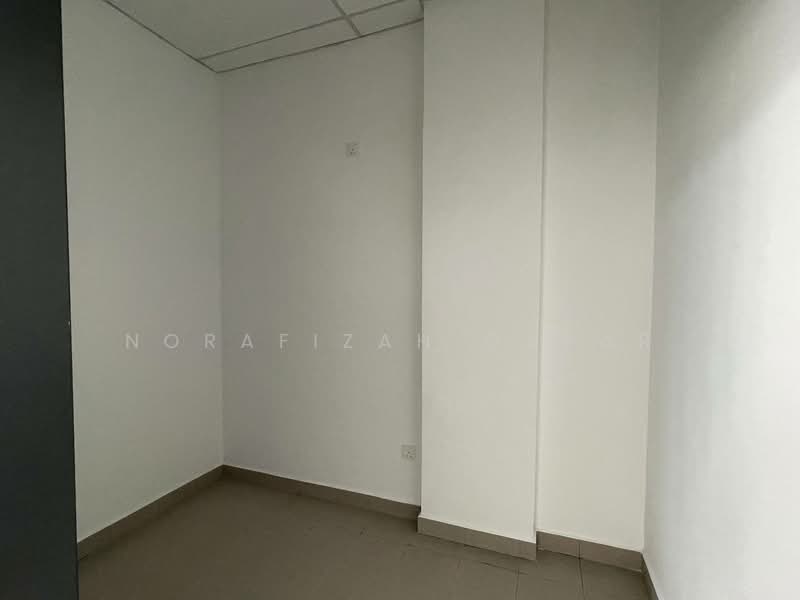 Semi-D Factory for Rent in Bukit Raja (Selangor) - NoraFizah Gapar - Interior - PropertyGuru.com.my