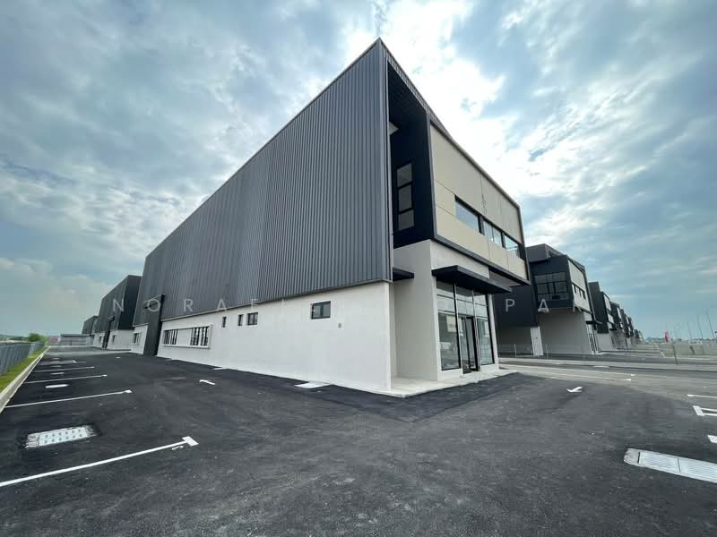 Semi-D Factory for Rent in Bukit Raja (Selangor) - NoraFizah Gapar - Exterior - PropertyGuru.com.my
