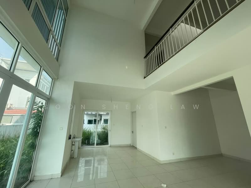 Semi-Detached House for Sale in Taman Nadayu 92 (Kajang) - Soon Sheng Law - Living Room - PropertyGuru.com.my