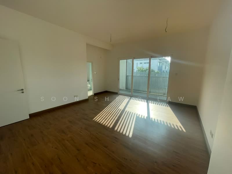 Semi-Detached House for Sale in Taman Nadayu 92 (Kajang) - Soon Sheng Law - Living Room - PropertyGuru.com.my