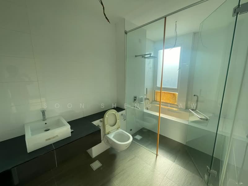 Semi-Detached House for Sale in Taman Nadayu 92 (Kajang) - Soon Sheng Law - Bathroom - PropertyGuru.com.my