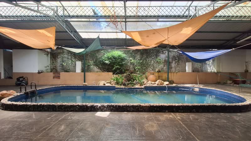 Rumah Banglo untuk Dijual di Seputeh (Kuala Lumpur) - SY Yen - Pool - PropertyGuru.com.my