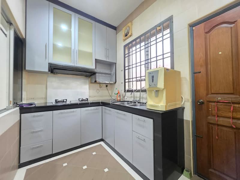 Rumah Teres untuk Dijual di Gerbang Nusajaya (Iskandar Puteri (Nusajaya)) - Apple Chey - Kitchen - PropertyGuru.com.my