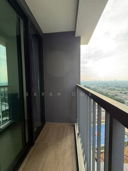 Servis Apartment untuk Disewa di Parkland Residence - Sarah Chee - Balcony - PropertyGuru.com.my