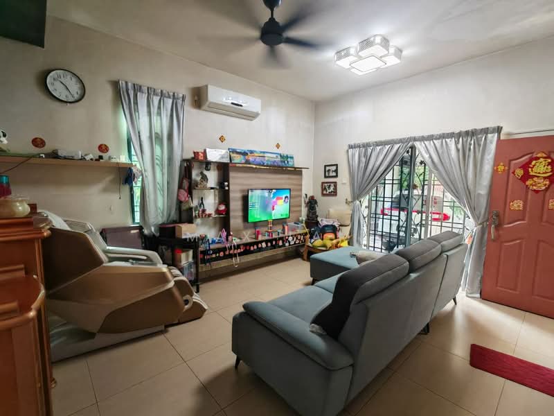2-storey Terraced House for Sale in Taman Bestari Indah (Ulu Tiram) - Max Lam - PropertyGuru.com.my