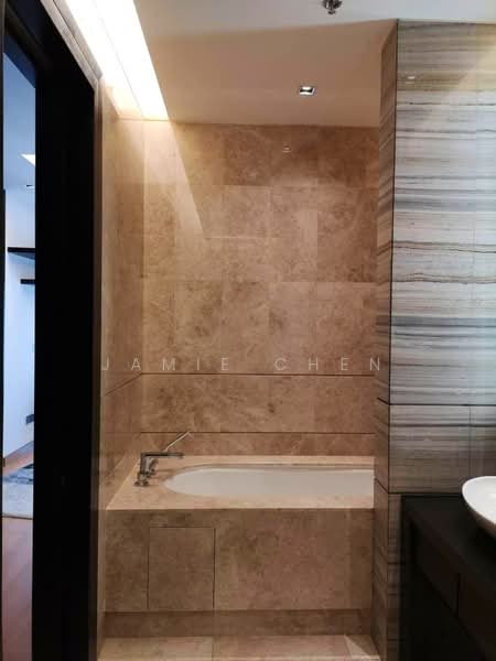 Servis Apartment untuk Disewa di The Ritz-Carlton Residences - Jamie Chen - Bathroom - PropertyGuru.com.my