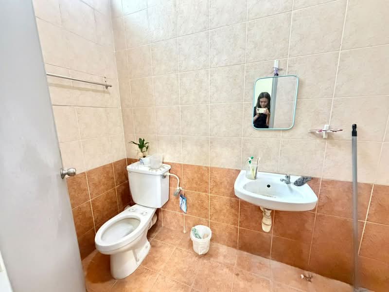 Rumah Teres 1.5 Tingkat untuk Dijual di Taman Pelangi Indah (Ulu Tiram) - Max Lam - PropertyGuru.com.my