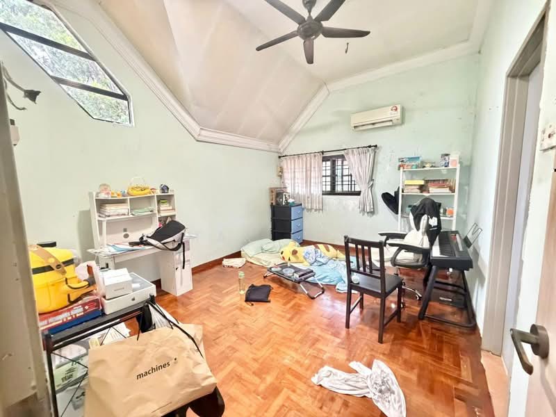 Rumah Teres 1.5 Tingkat untuk Dijual di Taman Pelangi Indah (Ulu Tiram) - Max Lam - PropertyGuru.com.my