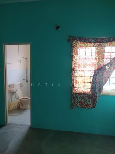 Rumah Teres 1 Tingkat untuk Dijual di Seremban (Negeri Sembilan) - Justin Lew - Bathroom - PropertyGuru.com.my