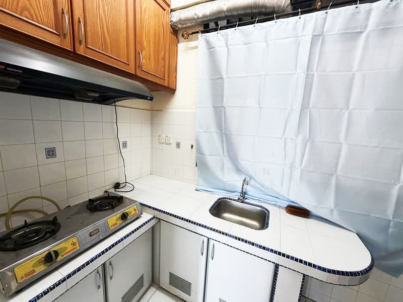 Rumah Flat untuk Disewa di Taman Sri Penawar - Jerry Tan - Kitchen - PropertyGuru.com.my