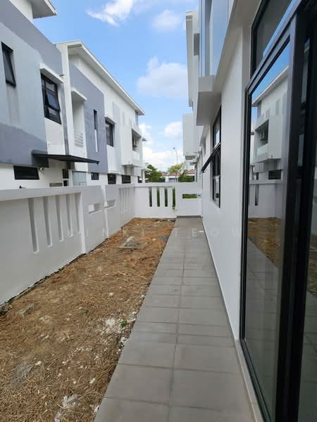 Rumah Kluster untuk Dijual di Bukit Indah (Iskandar Puteri (Nusajaya)) - Kinki Teow - Exterior - PropertyGuru.com.my