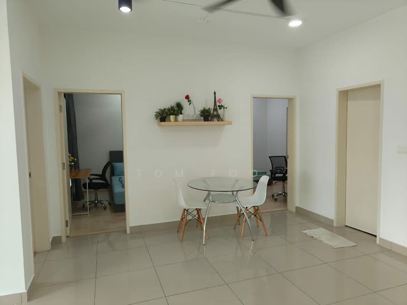 Kondominium untuk Disewa di The Holmes 1 - Tom Foo - Living Room - PropertyGuru.com.my