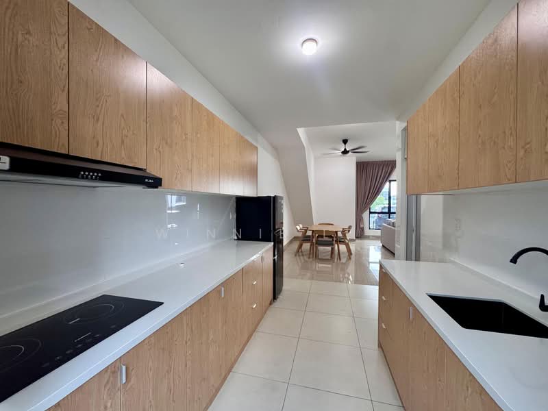 Rumah Bandar untuk Disewa di Eco Ardence (Setia Alam) - Winnie Lee - Kitchen - PropertyGuru.com.my