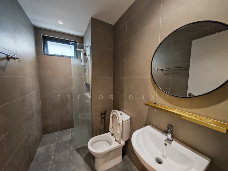 Servis Apartment untuk Disewa di Akasa - Trevor Chai - Bathroom - PropertyGuru.com.my