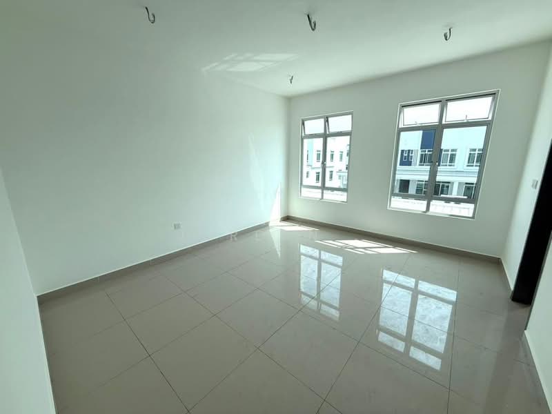 Rumah Teres untuk Disewa di Bandar Dato Onn (Tebrau) - Jordan . - PropertyGuru.com.my