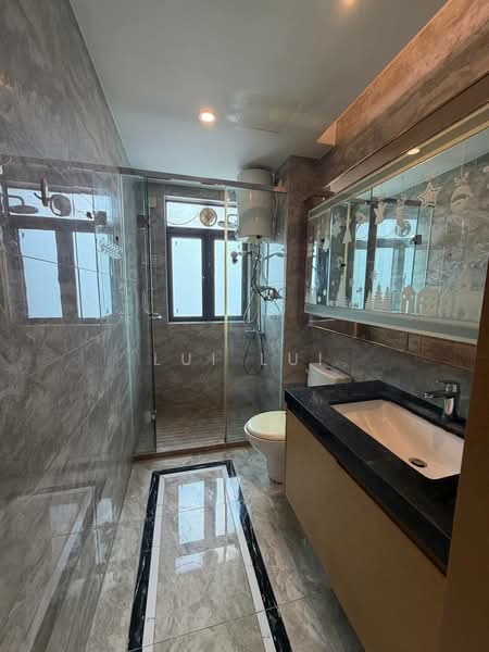 Service Residence for Rent at R&F Princess Cove Phase 1 - Lui Lui - Bathroom - PropertyGuru.com.my