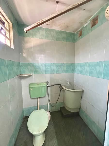 Rumah Teres 1 Tingkat untuk Disewa di Taman Merdeka (Ipoh) - Kelvin Chong - Bathroom - PropertyGuru.com.my