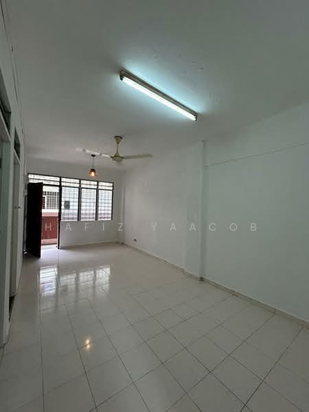 Rumah Flat untuk Dijual di Taman Desaria - Hafiz Yaacob - Interior - PropertyGuru.com.my