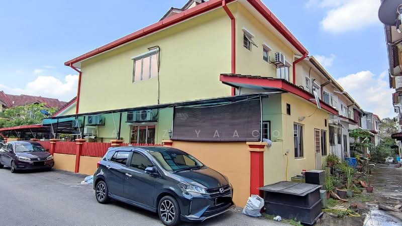 Rumah Teres 2 Tingkat untuk Dijual di Seksyen 23 (Shah Alam) - Hafiz Yaacob - Exterior - PropertyGuru.com.my