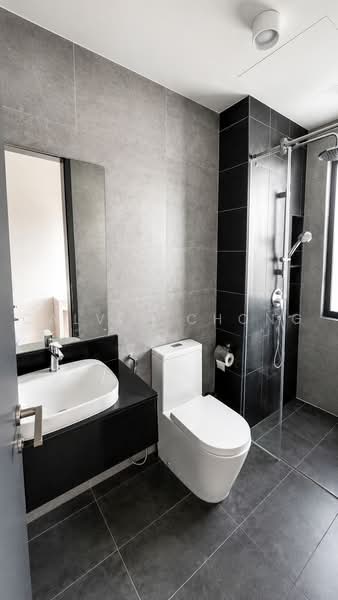 Servis Apartment untuk Disewa di Sunway Velocity TWO - Calvin Chong - Bathroom - PropertyGuru.com.my