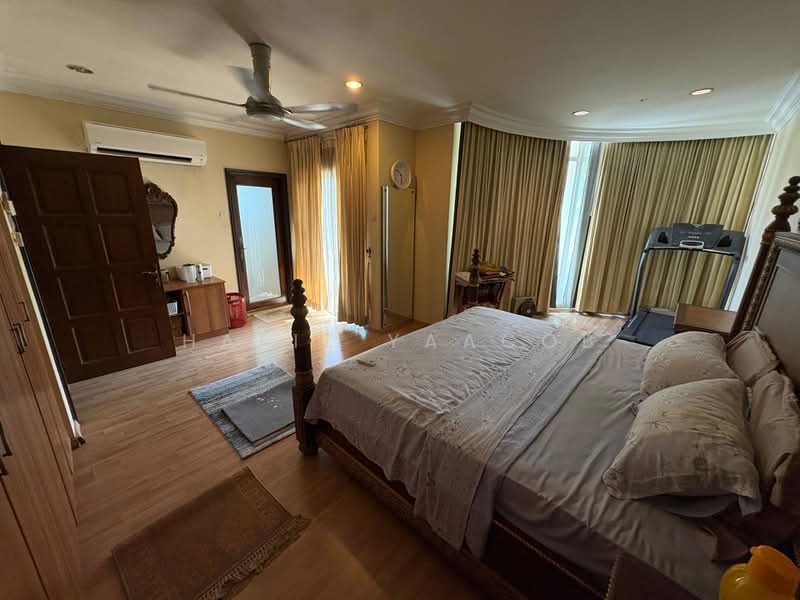 Semi-Detached House for Sale in Seksyen 13 (Shah Alam) - Hafiz Yaacob - Bedroom - PropertyGuru.com.my