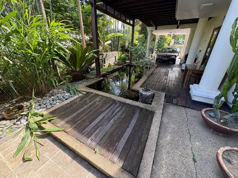 Semi-Detached House for Sale in Seksyen 13 (Shah Alam) - Hafiz Yaacob - Exterior - PropertyGuru.com.my