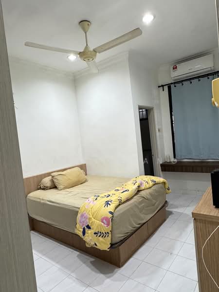 Rumah Teres 1 Tingkat untuk Dijual di Taman Puteri Wangsa (Ulu Tiram) - Wallace Ang - PropertyGuru.com.my